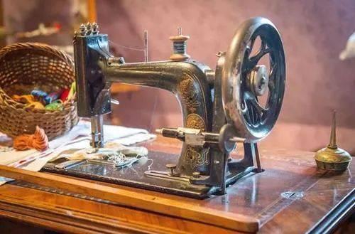 爆料踩缝纫机视频大全,视频大全带你领略缝纫艺术魅力 第1张 爆料踩缝纫机视频大全,视频大全带你领略缝纫艺术魅力 第1张