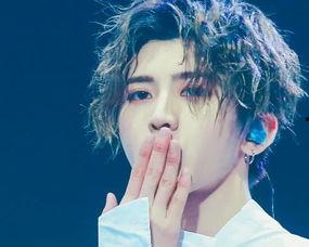 蔡徐坤爆料贴吧最新消息,揭秘背后惊人真相！”  第1张